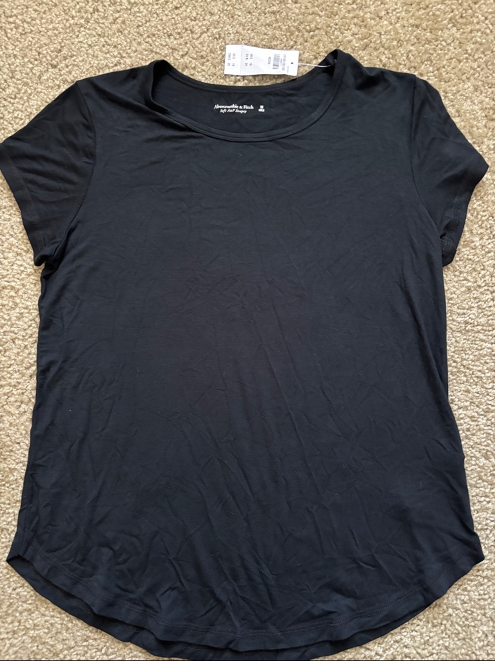 Abercrombie Soft A&F Drapey Tee - M